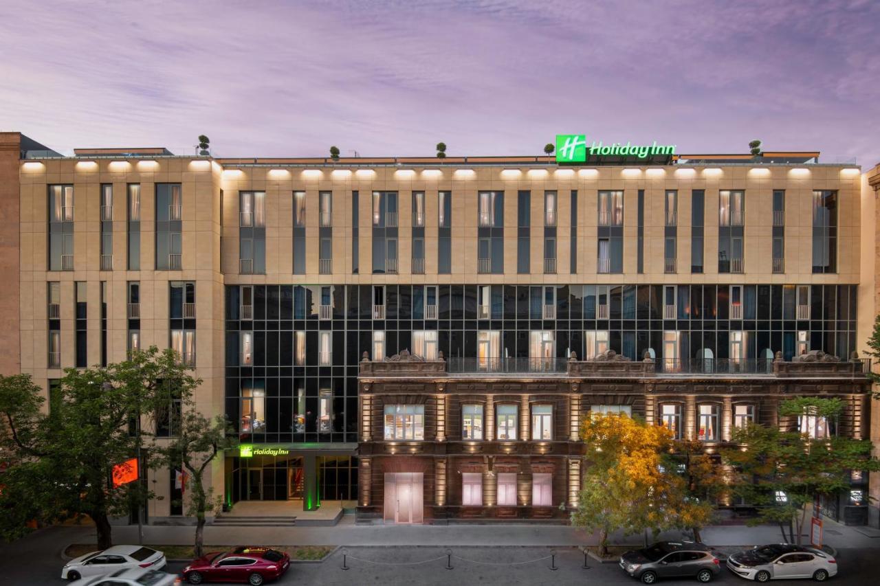 Holiday Inn Yerevan - Republic Square, An Ihg Hotel Exterior photo